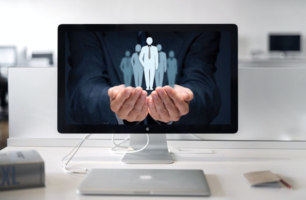 Training Management with HR Software in Jeddah : برامج الرواتب في السعودية